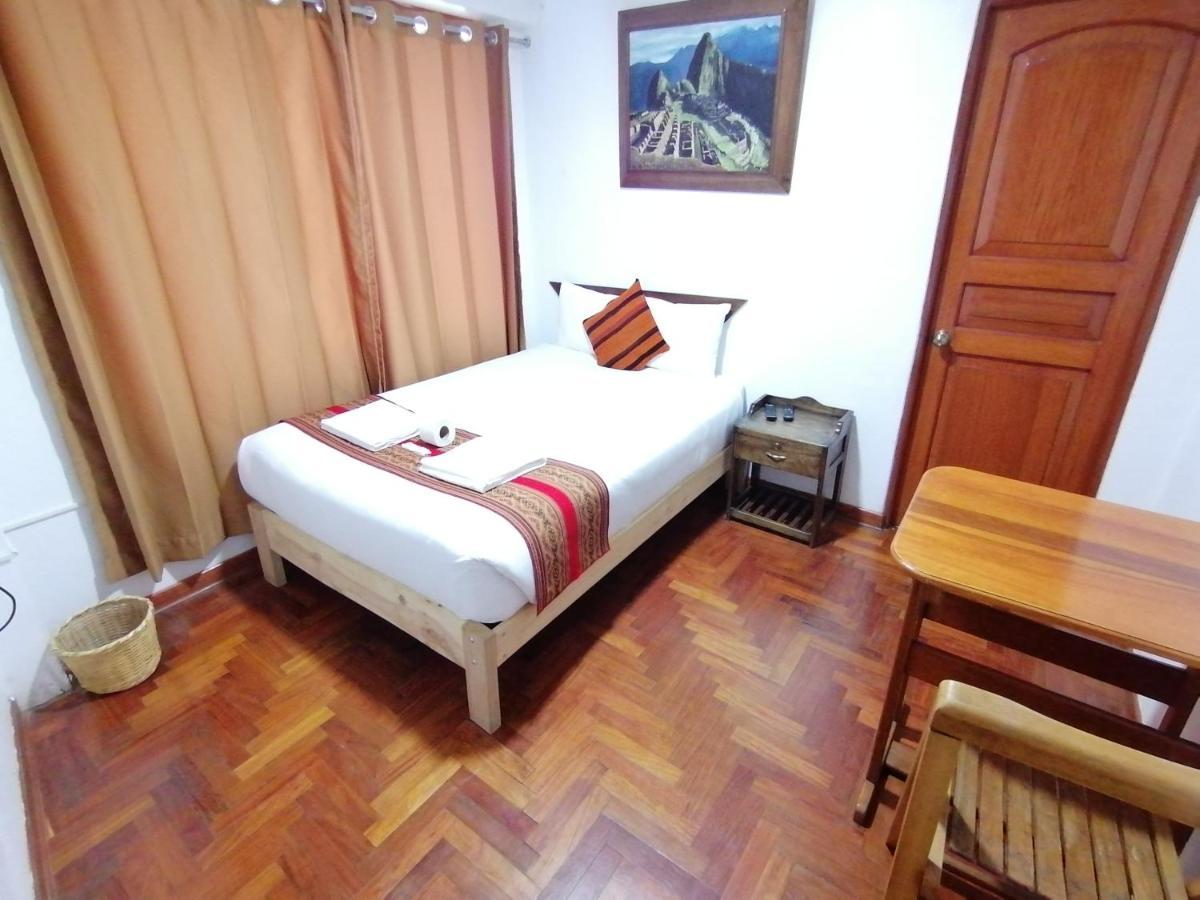 Hostal Turistico Illapa Cusco 119 Exteriör bild