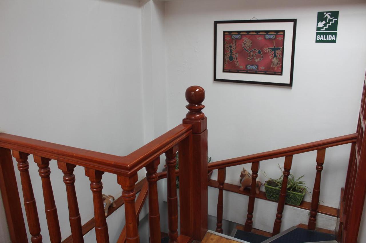 Hostal Turistico Illapa Cusco 119 Exteriör bild