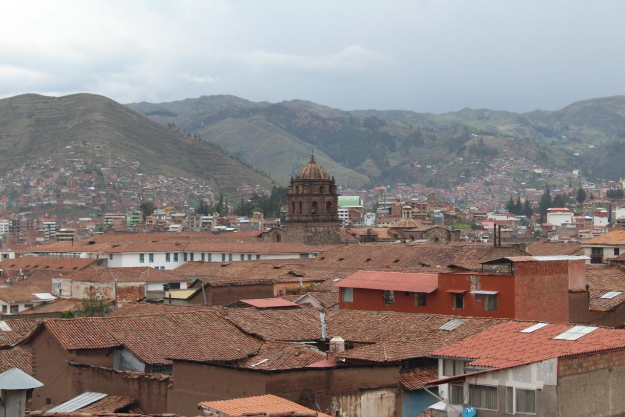 Hostal Turistico Illapa Cusco 119 Exteriör bild