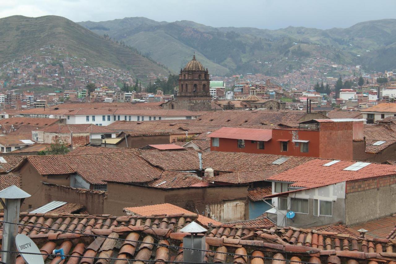 Hostal Turistico Illapa Cusco 119 Exteriör bild