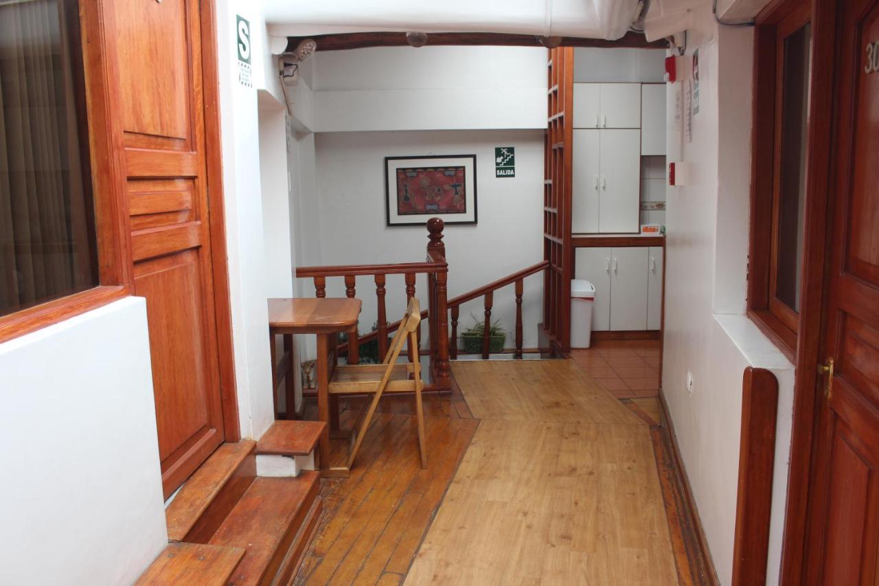 Hostal Turistico Illapa Cusco 119 Exteriör bild