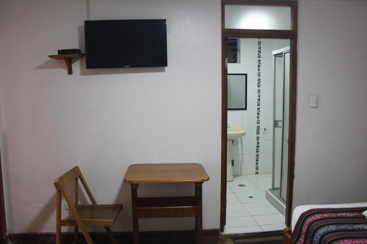 Hostal Turistico Illapa Cusco 119 Exteriör bild