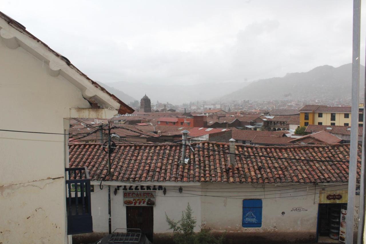 Hostal Turistico Illapa Cusco 119 Exteriör bild